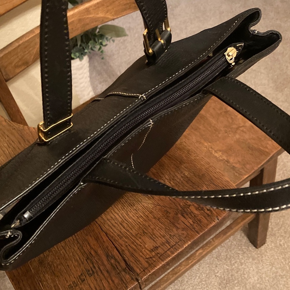 Burberrys London Calfskin Pebbled Leather Tote w/Nova Check Interior Vintage EUC - Picture 4 of 13